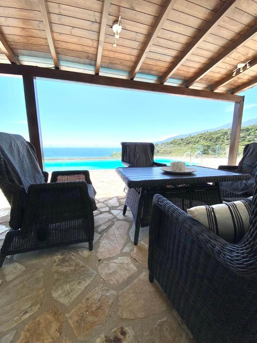 Apollo Romantic Sea View Villa Kivérion Buitenkant foto